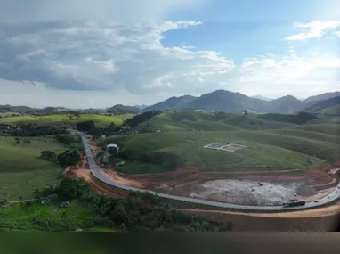 Trânsito lento na Avenida Marechal Mascarenhas de Moraes