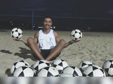 Gizele Fontoura comenta que quando o emagrecimento é muito grande, é preciso fazer uma reforma maior na roupa para retirar o excesso de tecido