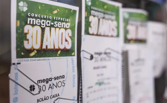 Imagem ilustrativa da imagem Mega-Sena especial de 30 anos: confira os números sorteados neste domingo