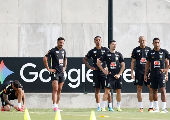 Imagem ilustrativa da imagem Ancelotti testa seleção brasileira com três no meio e Igor Thiago