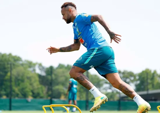 Imagem ilustrativa da imagem Após mal-estar com Neymar, CBF deixa de divulgar gravidade de lesões na Copa