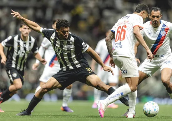 Imagem ilustrativa da imagem Atlético-MG cede o empate ao Bahia e frustra retorno no Brasileirão