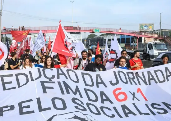 Imagem ilustrativa da imagem Ato no Rio abre mobilização para pressionar Senado pelo fim da 6x1
