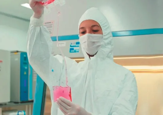 Imagem ilustrativa da imagem CAR-T Cell: terapia inovadora reduz câncer em 87% dos pacientes