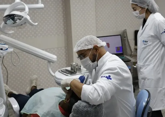 Imagem ilustrativa da imagem Comissão do Senado aprova novo piso salarial de médicos e dentistas