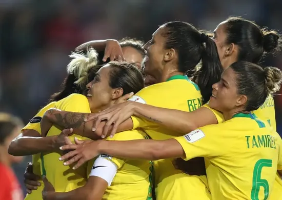 Imagem ilustrativa da imagem Copa do Mundo feminina no Brasil deve movimentar R$ 8,8 bilhões