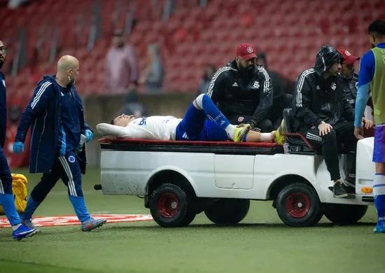 Imagem ilustrativa da imagem Cruzeiro: Gabriel Pec terá de passar por cirurgia