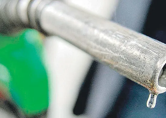 Imagem ilustrativa da imagem Governo anuncia aumento na mistura de etanol na gasolina de 30% para 32%