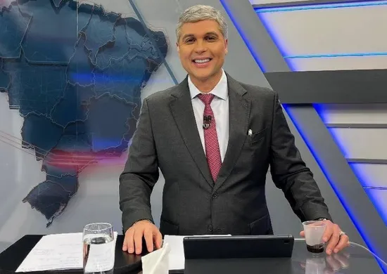 Imagem ilustrativa da imagem Joel Datena prevê volta ao Brasil Urgente após cirurgia