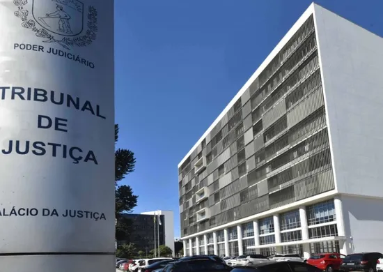 Imagem ilustrativa da imagem Justiça do Paraná reduz pena de homem que ateou fogo na companheira
