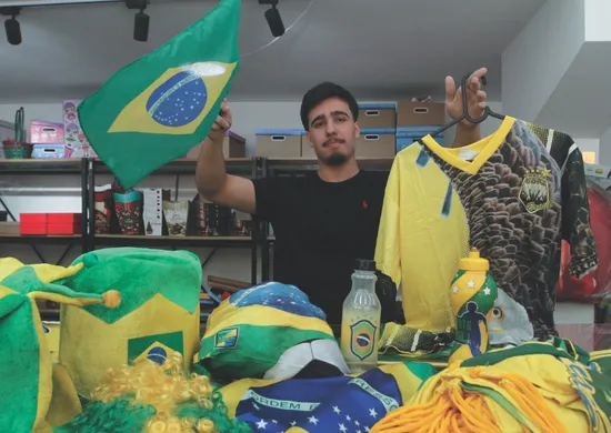 Imagem ilustrativa da imagem Lojas fazem nova aposta para vender produtos encalhados