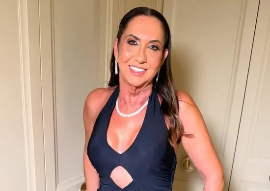 Imagem ilustrativa da imagem Mãe de Virginia Fonseca estreia como coach e cobra R$ 80 mil por palestra