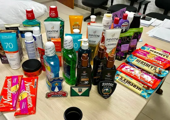 Imagem ilustrativa da imagem Mulheres furtam mais de R$1 mil em produtos de farmácia e são detidas em Cariacica