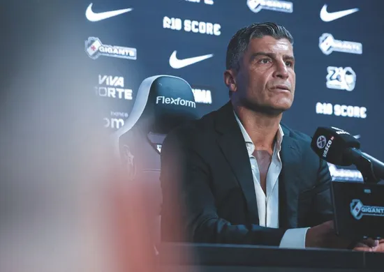 Imagem ilustrativa da imagem Nova era em São Januário: quem é o novo treinador do Vasco