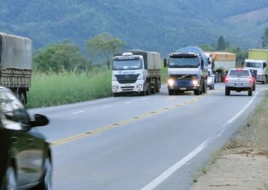 Imagem ilustrativa da imagem Pare e siga na BR-262 em Domingos Martins será suspenso aos finais de semana