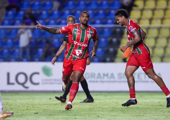 Imagem ilustrativa da imagem Rio Branco de Venda Nova vence o Vitória e é campeão da Copa ES pela primeira vez