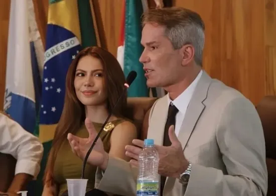 Imagem ilustrativa da imagem Sarah Poncio se pronuncia após prisão do pai e defende inocência do pastor