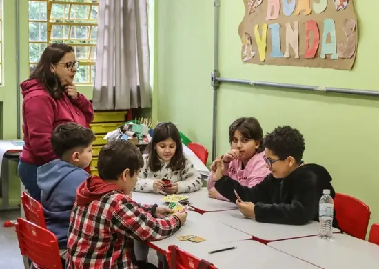 Imagem ilustrativa da imagem Senado aprova projeto que cria política para estudantes superdotados