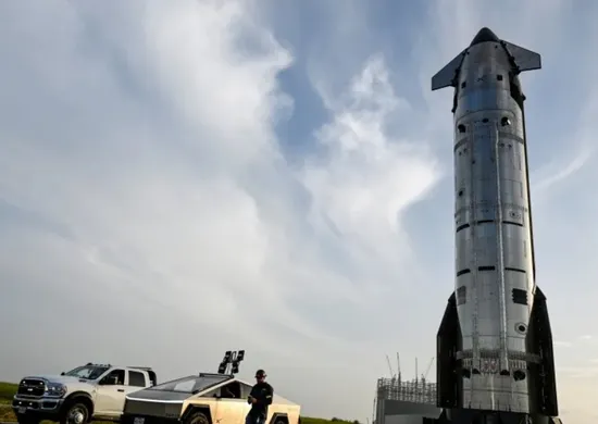 Imagem ilustrativa da imagem SpaceX testa voo da nave mais poderosa do mundo