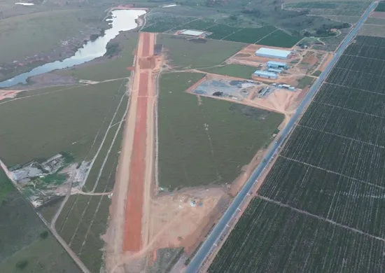 Imagem ilustrativa da imagem VÍDEO | Agro capixaba investe em indústrias, logística e aeroporto