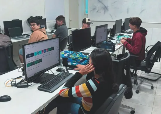 Imagem ilustrativa da imagem Vagas no Ifes em 35 cursos só com prova de Redação. Veja como se inscrever
