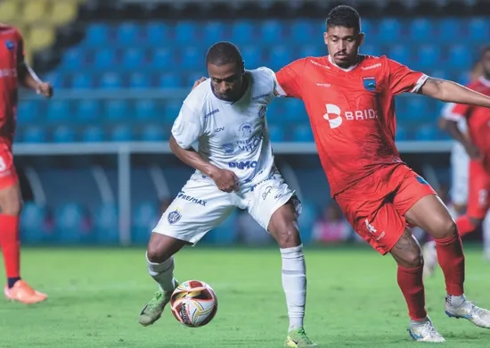 Imagem ilustrativa da imagem Vitória recebe o Vilavelhense em busca da vaga na final da Copa ES
