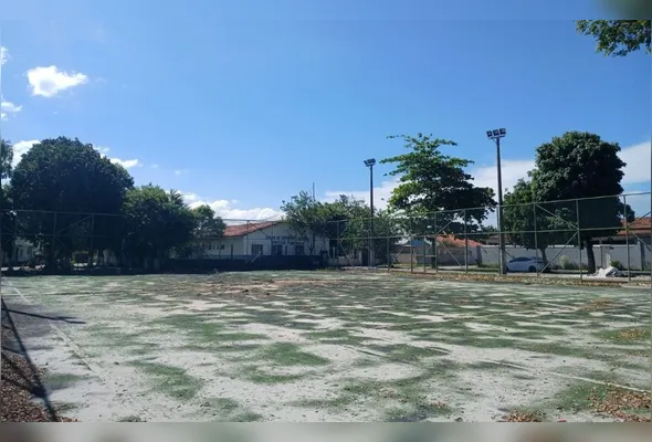 Imagem ilustrativa da imagem Novos campos para reforçar futebol amador barrense