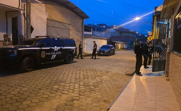 Imagem ilustrativa da imagem 'Operação Lucas 3:14': veja imagens da ação que prendeu quatro militares no ES