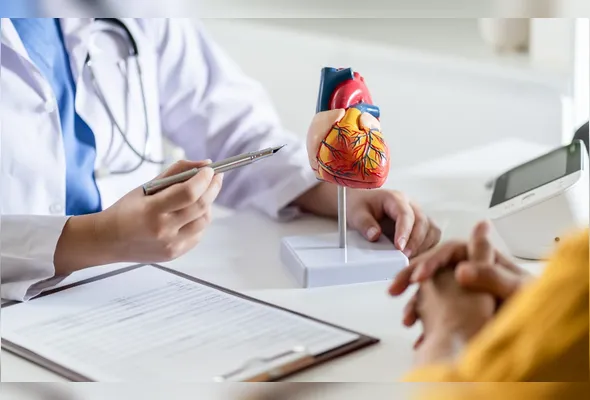 Imagem ilustrativa da imagem Perder fôlego ao subir escada pode ser sinal de insuficiência cardíaca