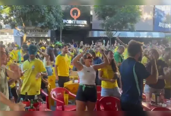 Imagem ilustrativa da imagem Torcida capixaba faz a festa com a classificação do Brasil