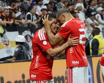 Imagem ilustrativa da imagem Corinthians é vítima de sua ineficácia e dá adeus à Copa do Brasil