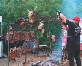 Imagem ilustrativa da imagem Festival de churrasco com entrada gratuita agita a Curva da Jurema