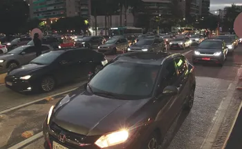 Imagem ilustrativa da imagem 500 mil estão com licenciamento de carro em atraso