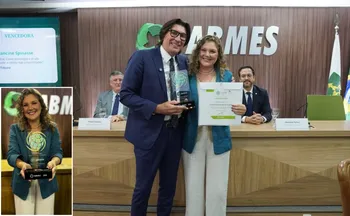 Imagem ilustrativa da imagem Jornalista de A Tribuna recebe prêmio nacional de educação