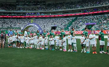 Imagem ilustrativa da imagem Palmeiras se afoba, é contido pelo Inter e empata em casa