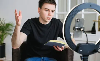 Imagem ilustrativa da imagem YouTube dobra exigência para novos criadores lucrarem com vídeos