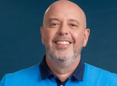 Imagem ilustrativa da imagem Alex Escobar passa por cirurgia no Rio para retirada de tumor no timo