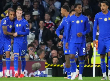 Imagem ilustrativa da imagem Chelsea vence Fulham em jogo eletrizante com gol relâmpago de João Pedro