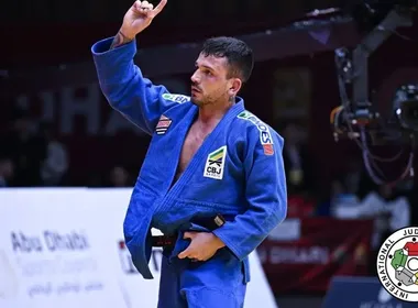 Imagem ilustrativa da imagem Daniel Cargnin é ouro no Grand Slam de Lausanne de judô