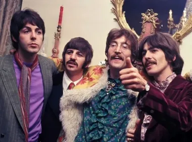 Imagem ilustrativa da imagem Gravação inédita dos Beatles, com John Lennon e Paul McCartney, é divulgada; ouça