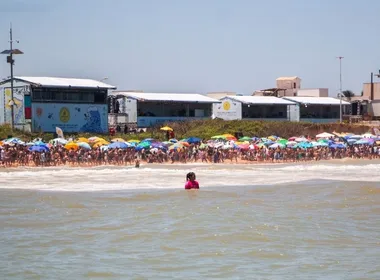 Imagem ilustrativa da imagem Mundial de surfe agita Guarapari nesta semana