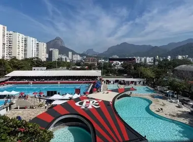 Imagem ilustrativa da imagem Sócios pedem afastamento de vice do Flamengo e citam atuação em SAF do Santos