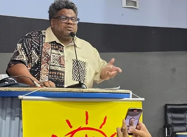 Imagem ilustrativa da imagem “Vamos dialogar com os diferentes”, diz Fabian em convenção do Psol no ES