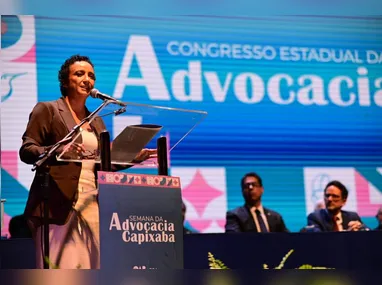 Termo de concessão da empresa responsável pela reabertura do restaurante foi assinado nesta segunda (10)