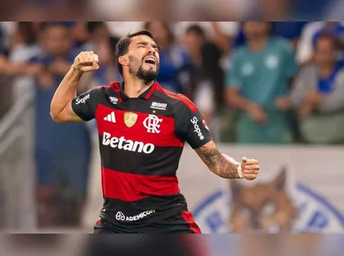 Na Vila Belmiro, time vence por 2 a 1: Gabigol empata com seu 100º gol e Willian Arão define; empate garante vaga na volta