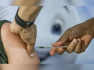 Imagem ilustrativa da imagem Dia D atualiza vacinação infantil e reforça alerta contra sarampo