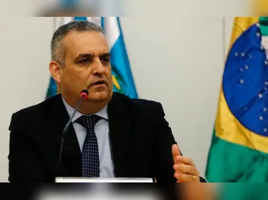Pazolini repetiu durante a convenção a expressão “mãos limpas”, uma das frases usadas em sua campanha