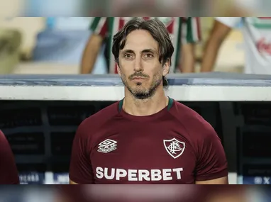 Cruz-maltino pressiona, mas para no goleiro Olvera e fica no 0 a 0 em São Januário; volta será quinta, às 19h, em Assunção