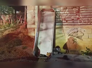 Imagem ilustrativa da imagem Homem invade antigo IML, furta bandeja de cadáver e acaba preso no ES
