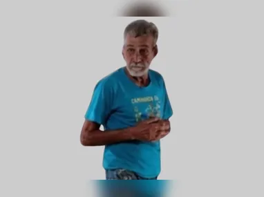 Vanderson Santanna (destaque à esquerda) e os familiares Valdomiro Moreira, Ronival Moreira e Rhuan Moreira (de cima para baixo na coluna à direita) foram soterrados após desabamento